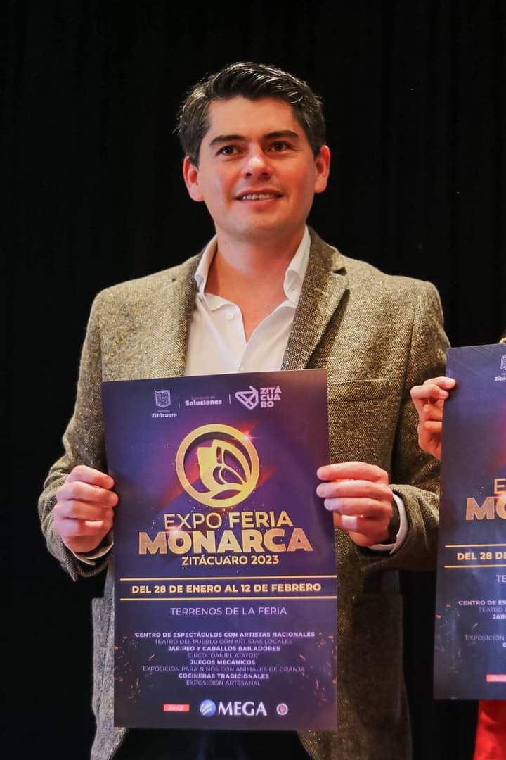 El presidente municipal Toño Ixtláhuac, en rueda de prensa llevada a cabo en la Secretaría de Turismo del Estado, presentó el Programa de la Expo Feria Monarca Zitácuaro 2023.